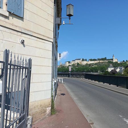 Agreable Maison De Ville Au Coeur De Σινόν Εξωτερικό φωτογραφία