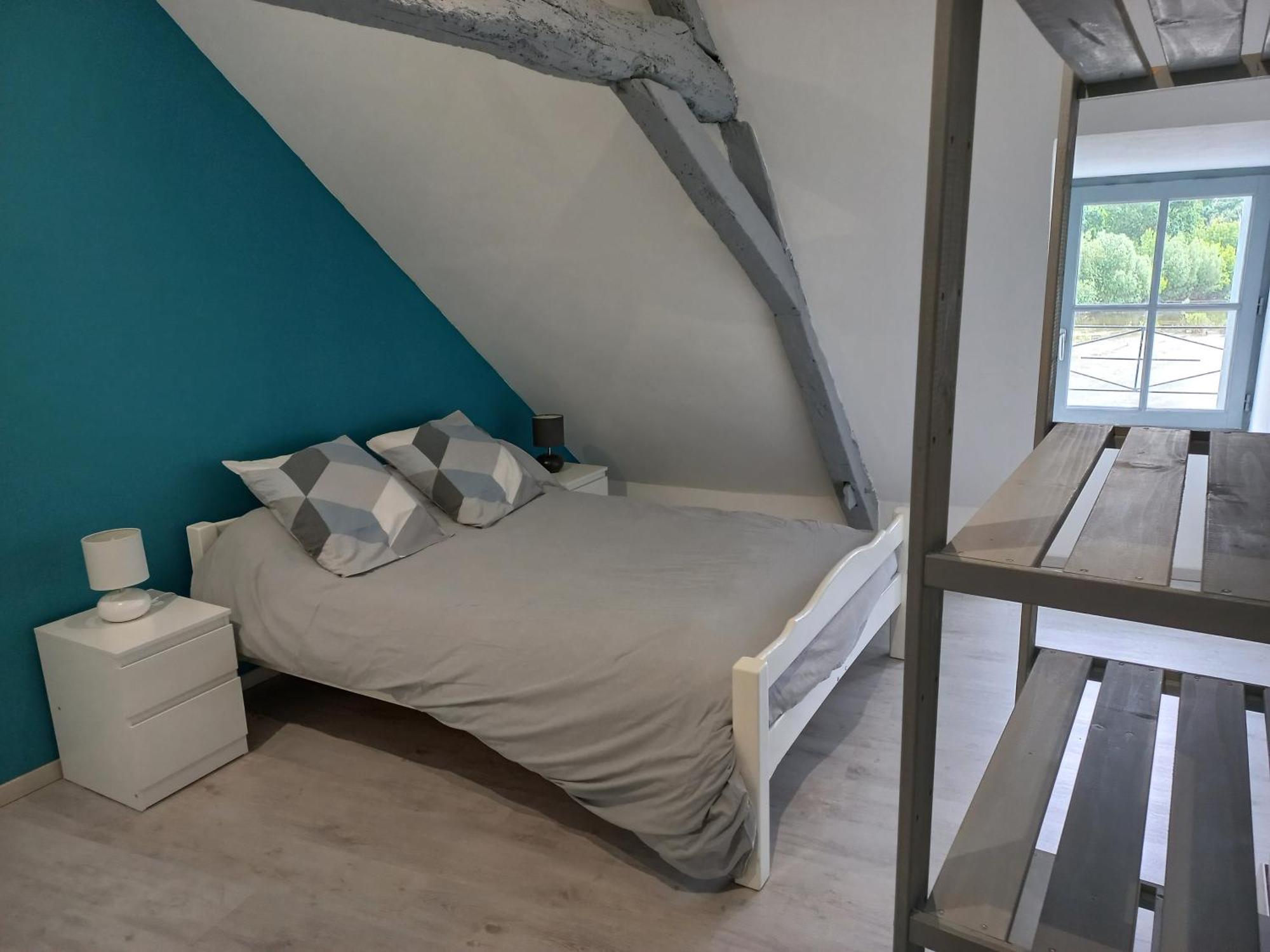 Agreable Maison De Ville Au Coeur De Σινόν Εξωτερικό φωτογραφία